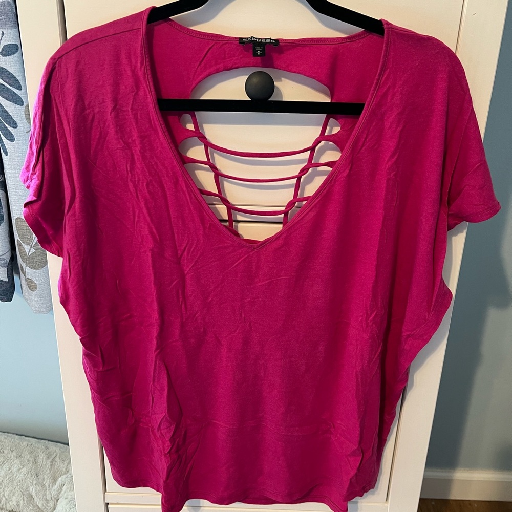 Express Pink T Shirts Womans Medium EUC